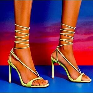 NEW Schutz Vikki Leather Ankle Wrap Thong Dress Sandals Fresh Green Size 6.5